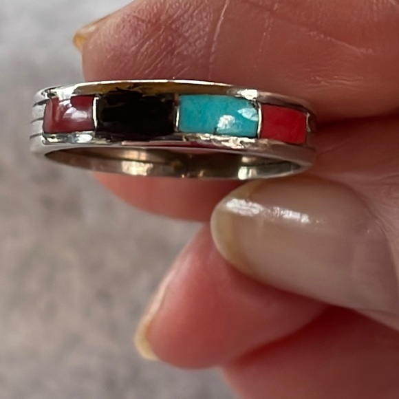 Coral, Turquoise & Onyx Ring - Picture 2 of 5